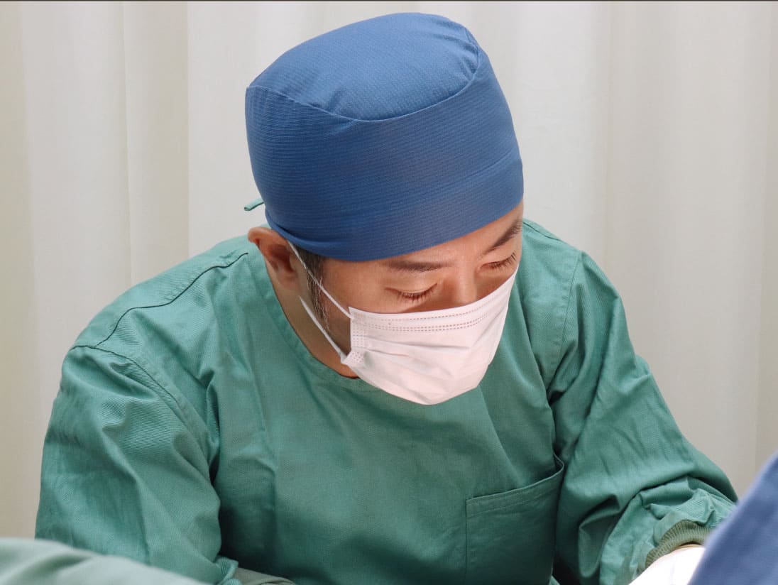 統括院長 兼 名古屋院院長 鈴木秀明