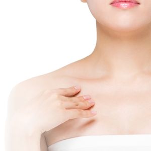 デコルテヒアルロン酸